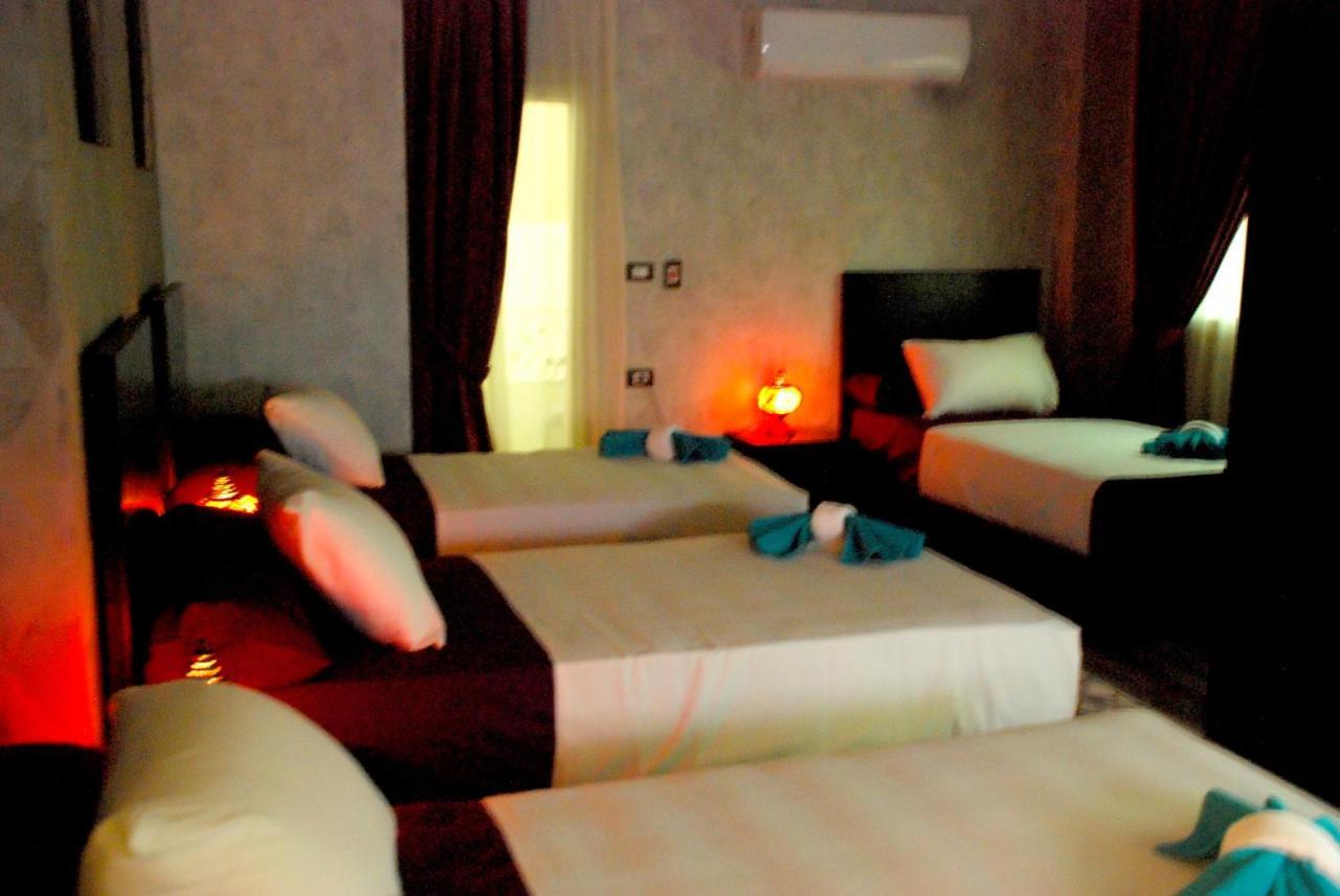 Pyramids Planet Hotel Ghatati Ngoại thất bức ảnh